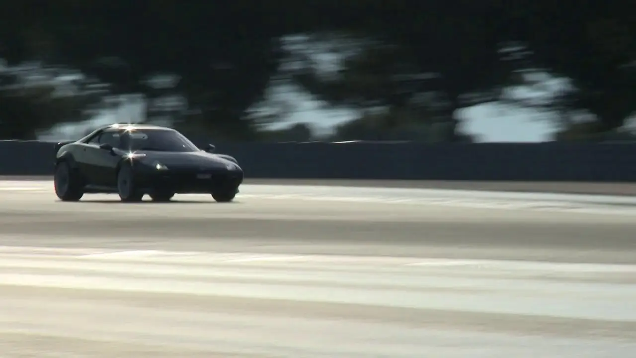 Standbild aus dem Film New Stratos: The legend is back
